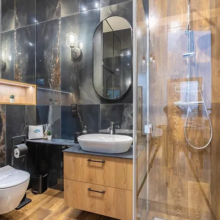 Hofmana F10 Invest Шклярска-Поремба